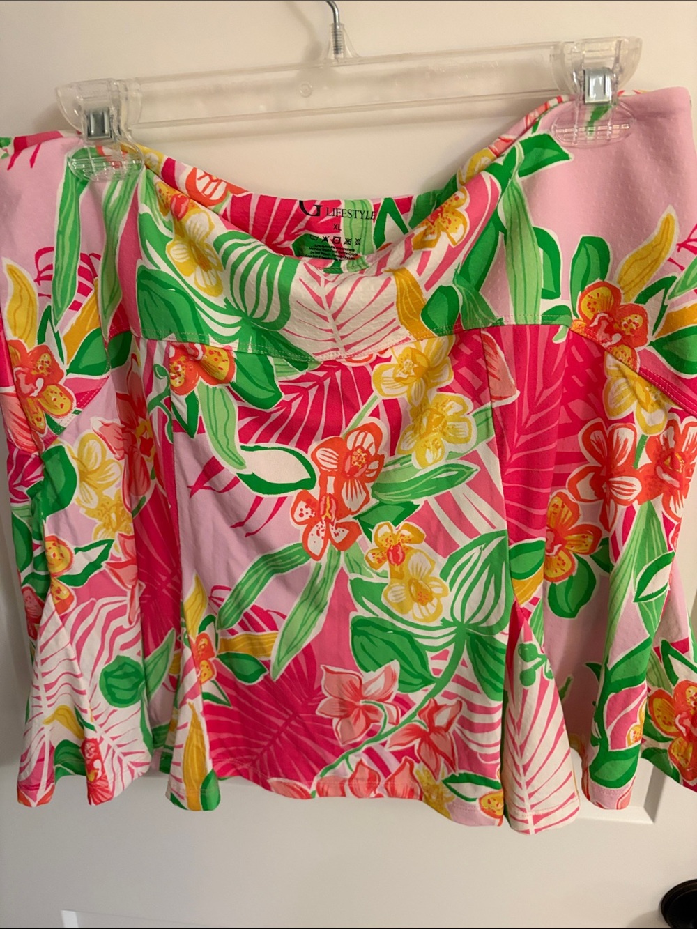 G Lifestyle Vibrant Tropical Floral sport skort - Pink, Green & Yellow